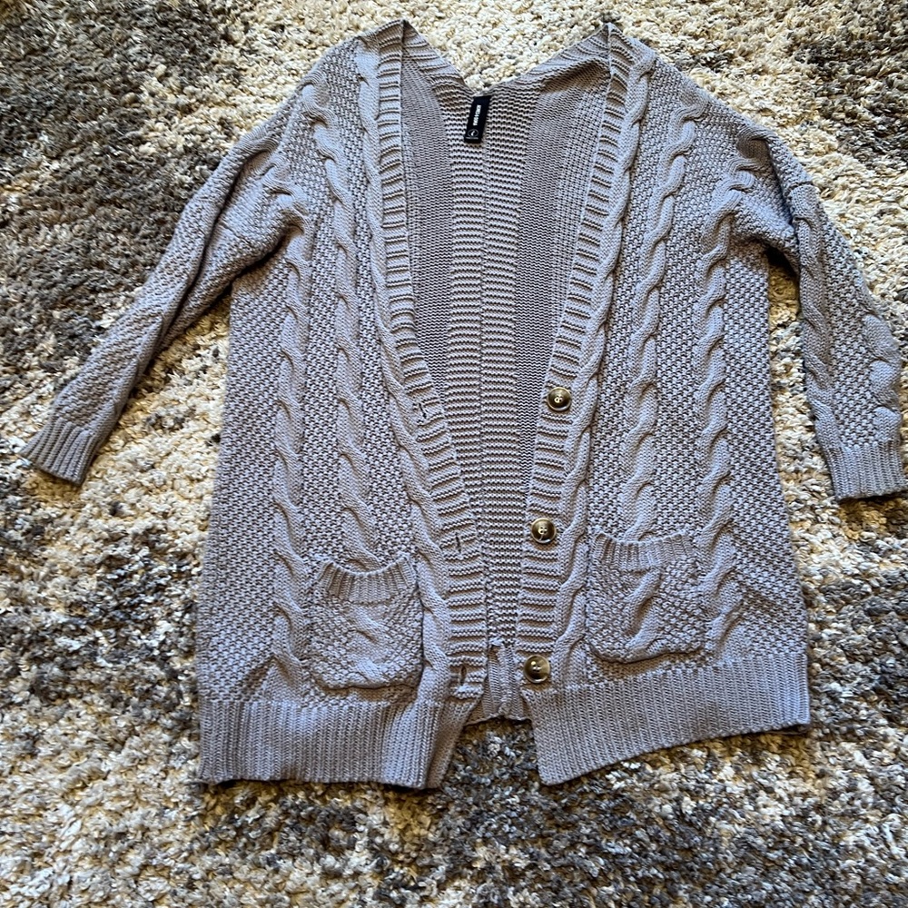 Agnes & Dora Gray Cable Knit Cardigan